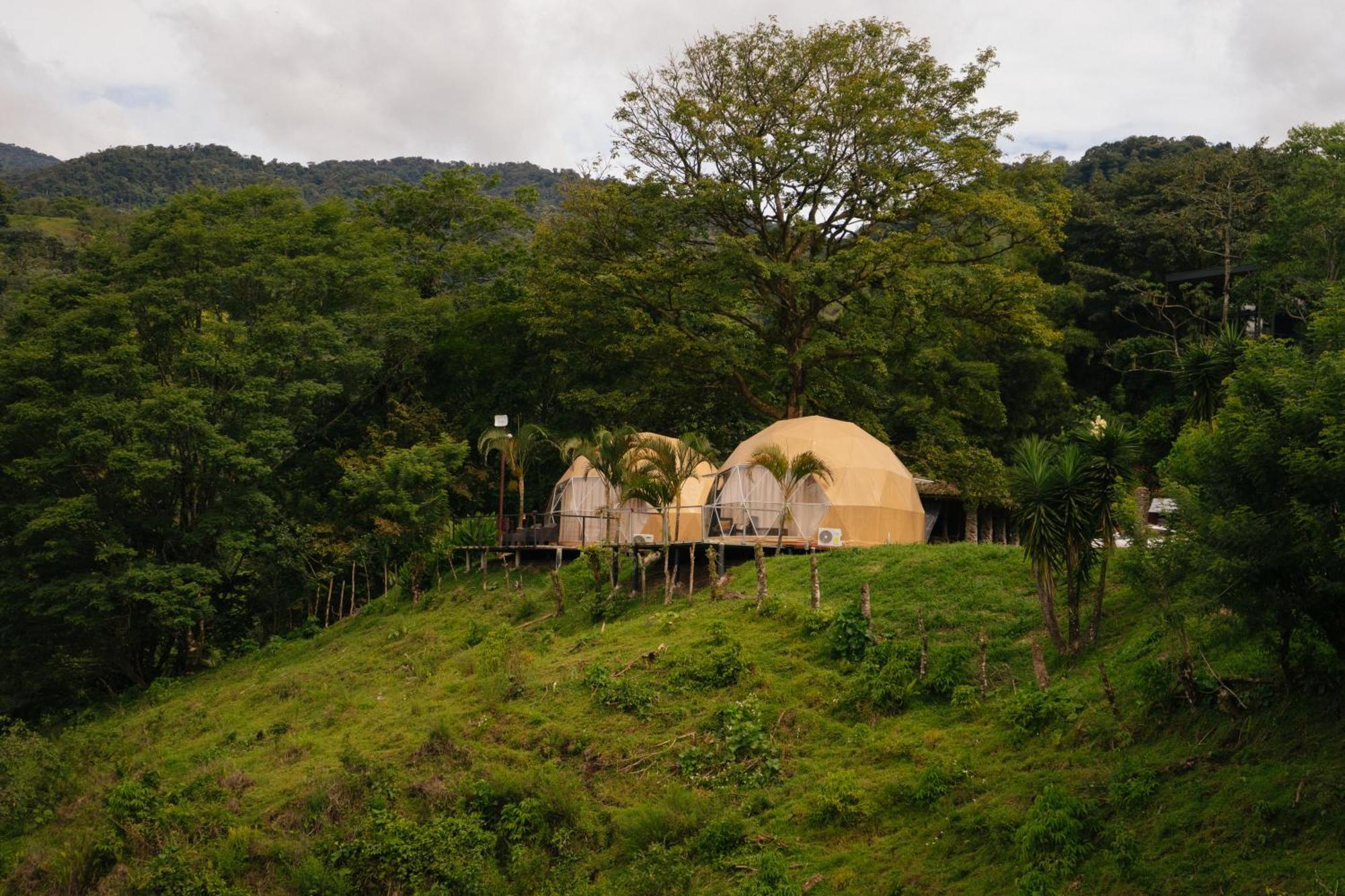 Hotel Pura Vista Glamping à El Castillo Extérieur photo