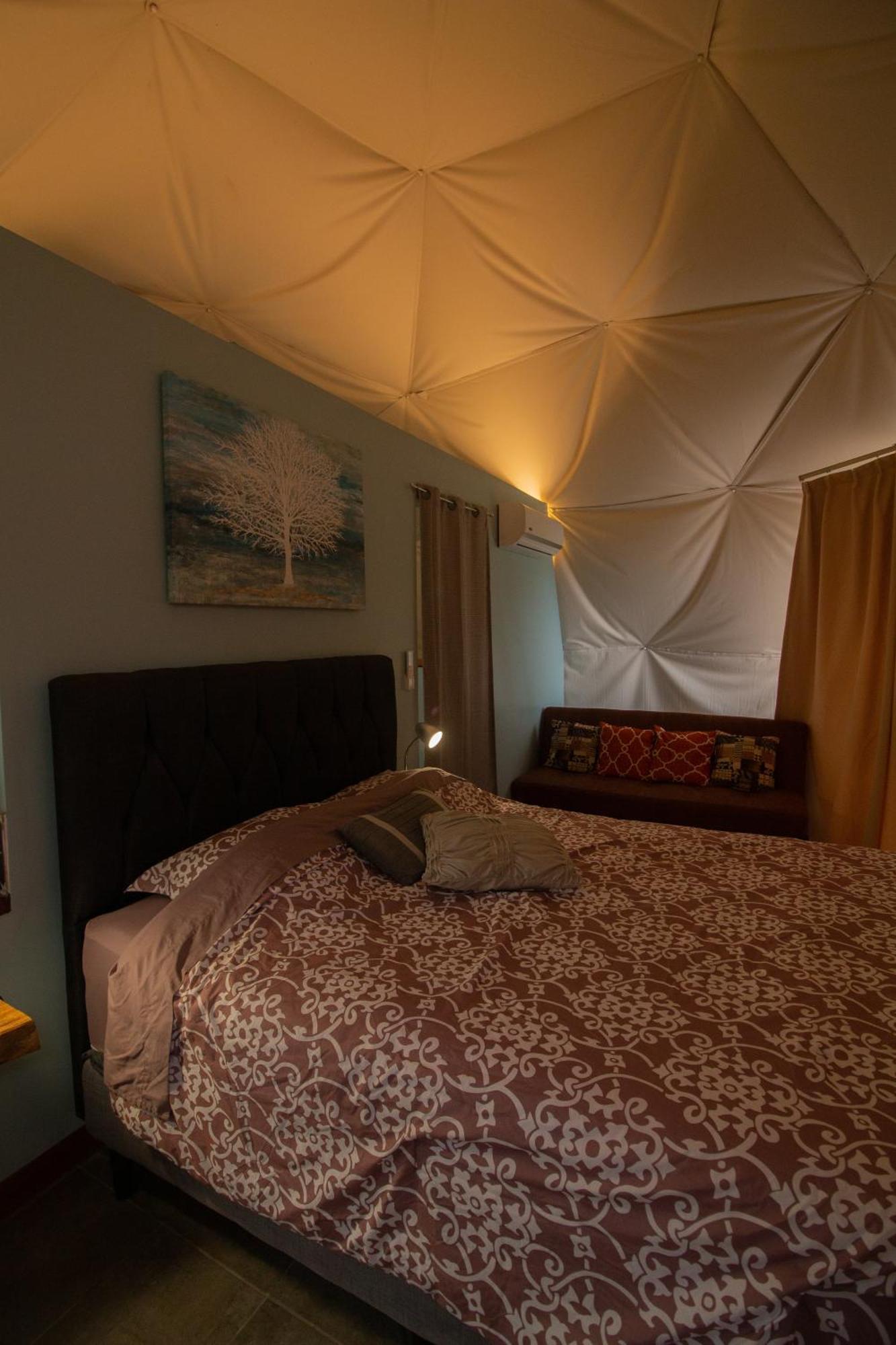 Hotel Pura Vista Glamping à El Castillo Chambre photo
