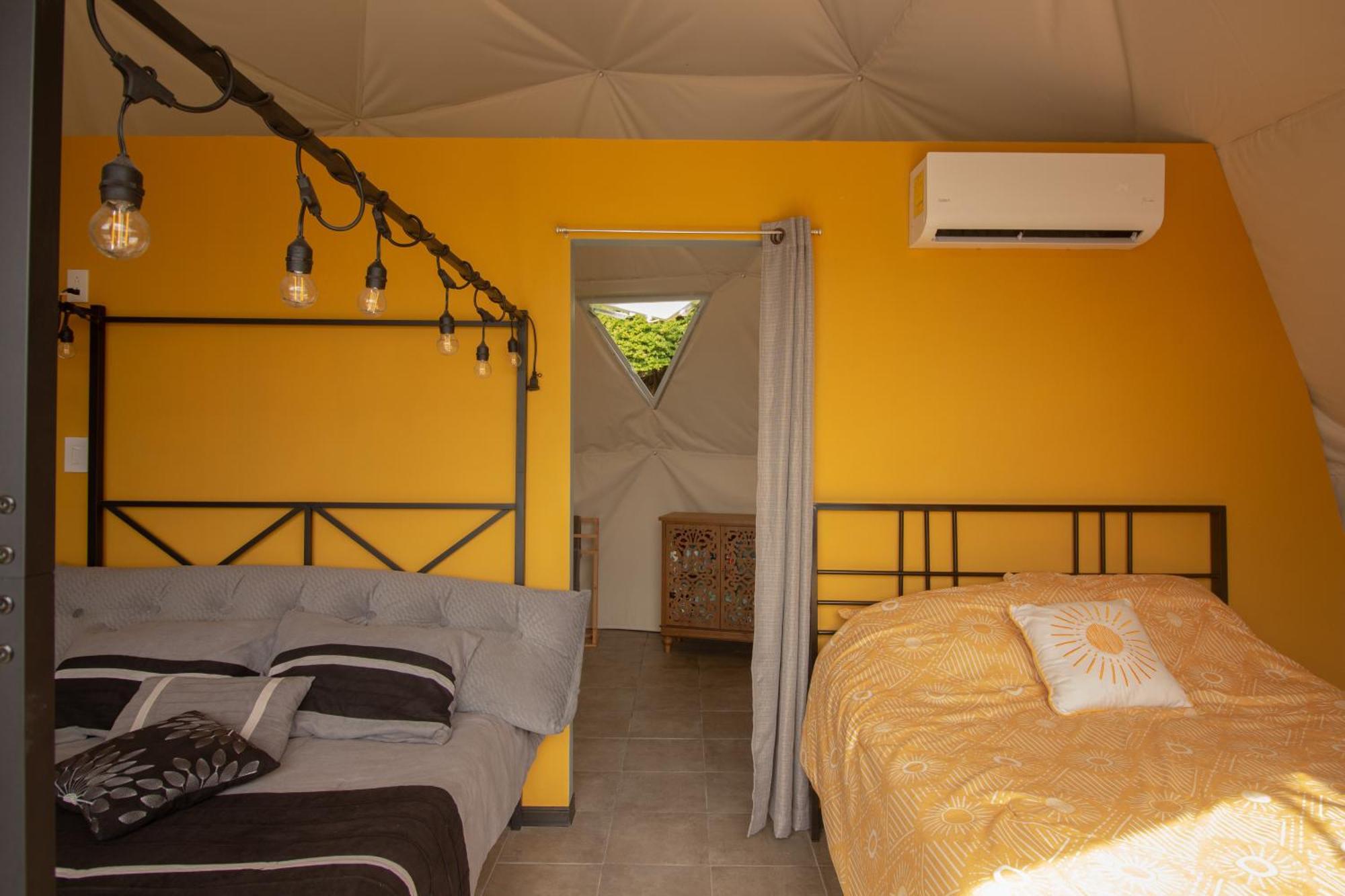Hotel Pura Vista Glamping à El Castillo Chambre photo